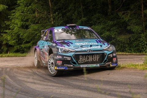 Astier-Vaculare sur Hyundai i20 R5 au Rallye Vosges Grand Est 2019